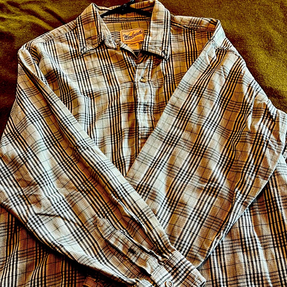 Woolrich flannel shirt. Tan plaid XL.